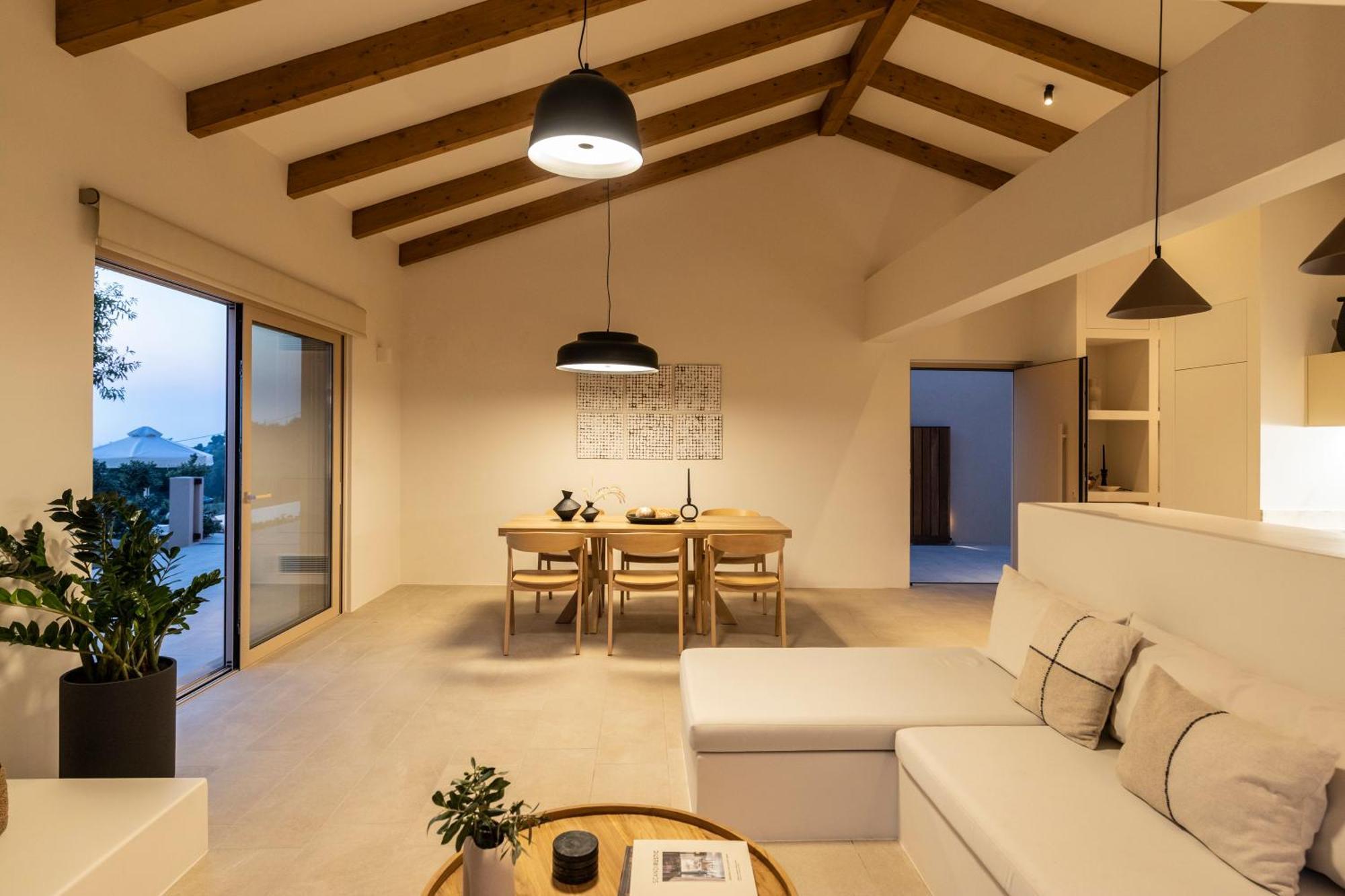 Avertosia Luxury Villas アルゴストリオン エクステリア 写真