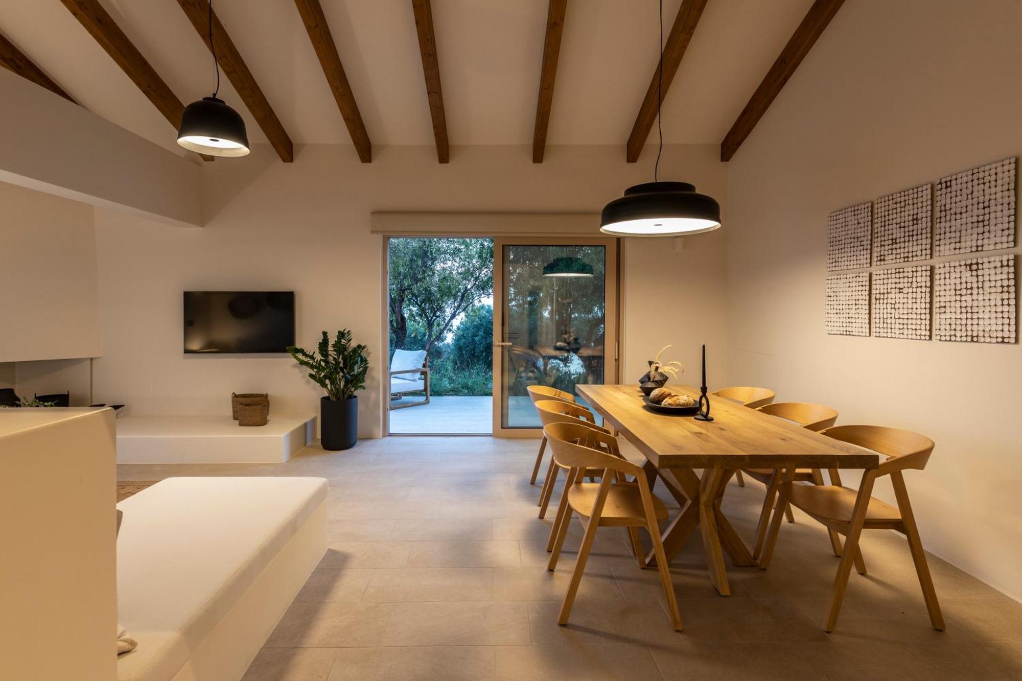 Avertosia Luxury Villas アルゴストリオン エクステリア 写真
