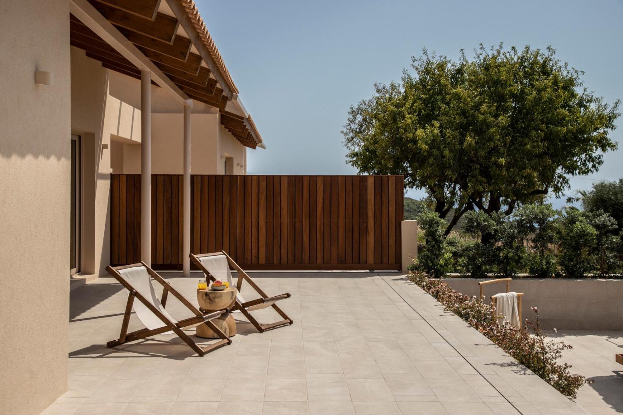 Avertosia Luxury Villas アルゴストリオン エクステリア 写真